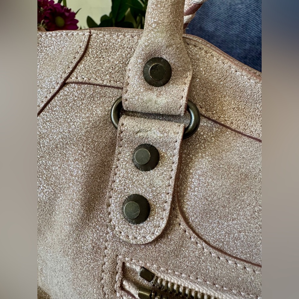 Balenciaga x Neiman Marcus Limited Edition City Bag - Picture 11 of 17